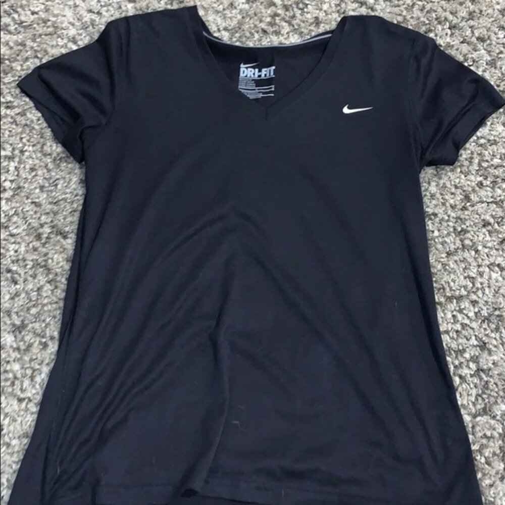 Nike dri-fit women’s shirt